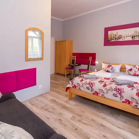 Bed & Breakfast Diament Kudowa-Zdrój