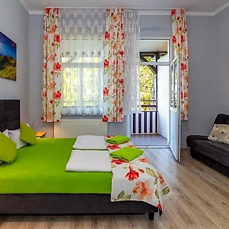 Bed & Breakfast Diament Kudowa-Zdrój
