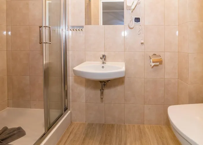 Diament Bed & Breakfast 3*